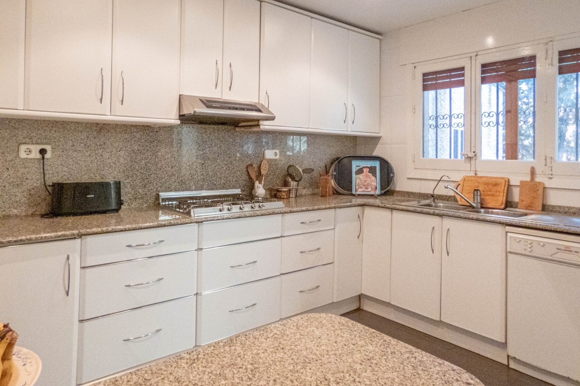 Resale - Villa -
Dehesa de Campoamor - Costa Blanca