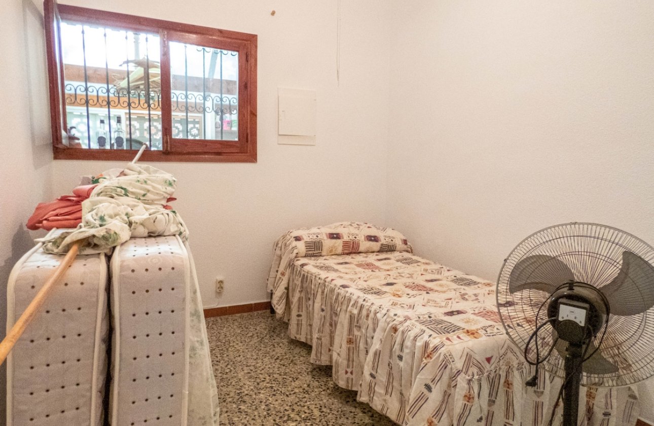 Resale - Villa -
Dehesa de Campoamor - Costa Blanca