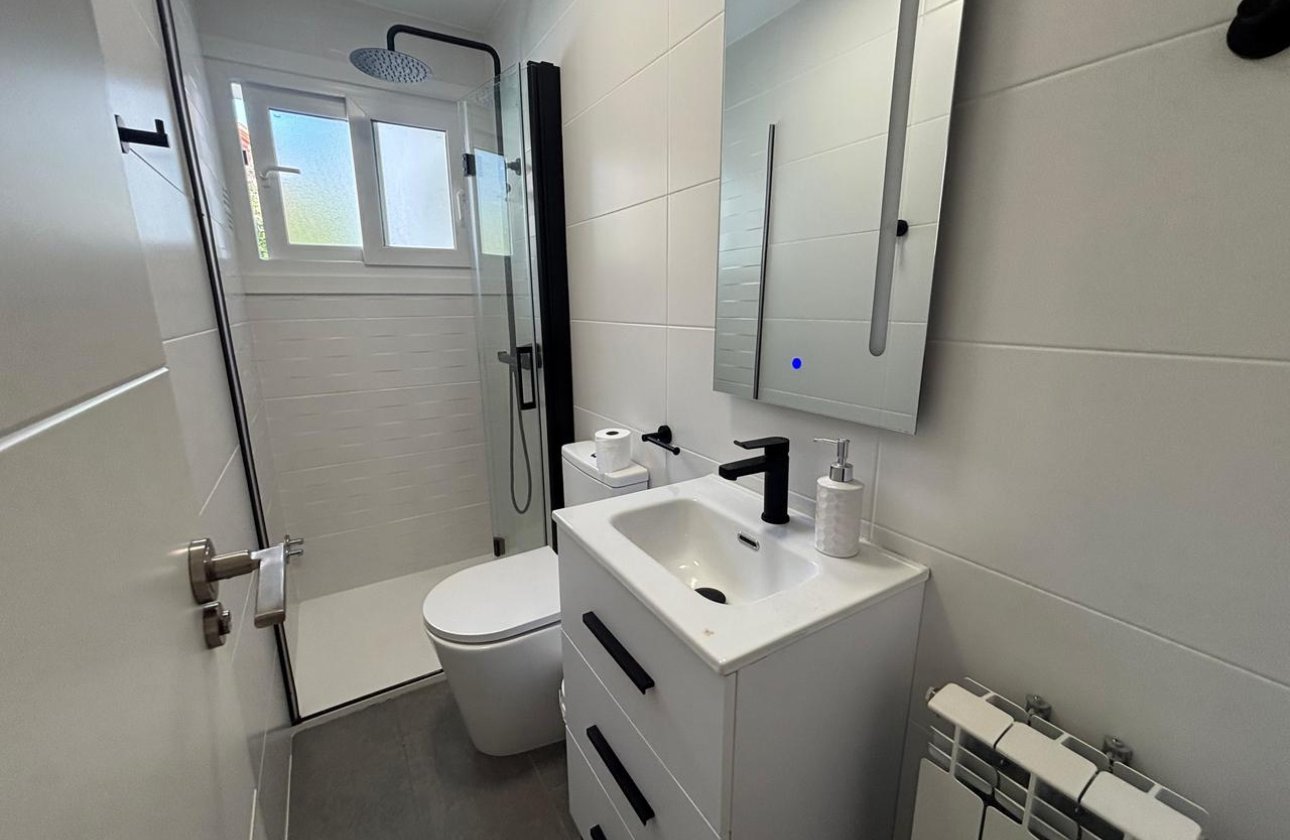 Resale - Villa -
Dehesa de Campoamor - Costa Blanca