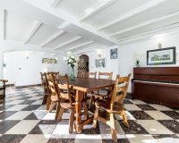 Resale - Villa -
Dehesa de Campoamor - Costa Blanca