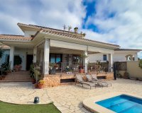 Resale - Villa -
Dehesa de Campoamor - Costa Blanca