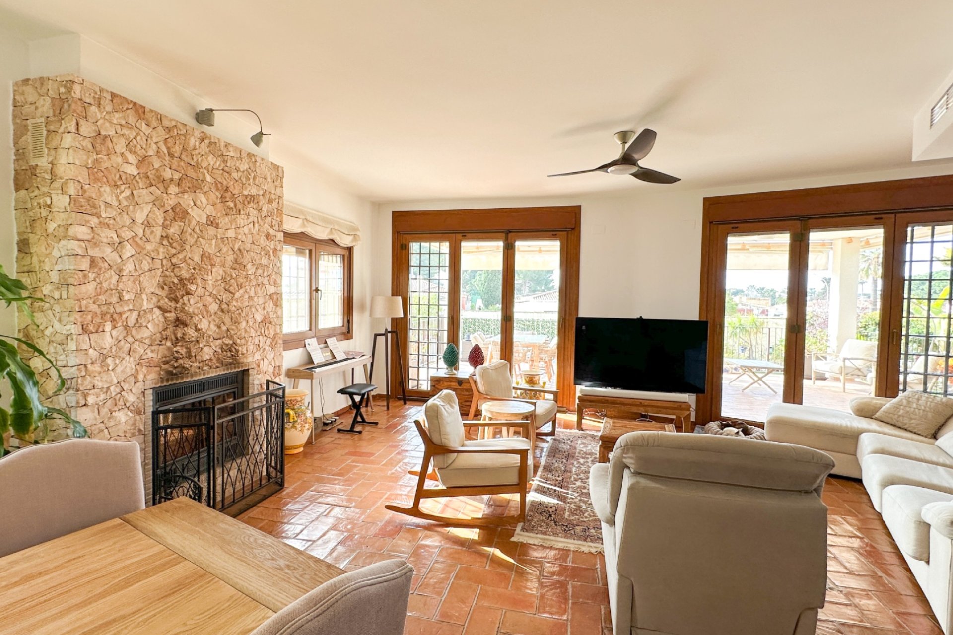 Resale - Villa -
Dehesa de Campoamor - Costa Blanca