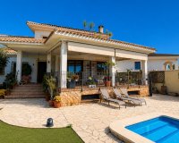 Resale - Villa -
Dehesa de Campoamor - Costa Blanca