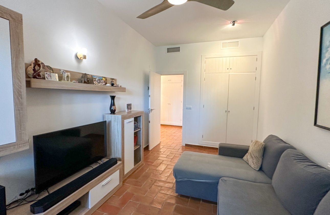 Resale - Villa -
Dehesa de Campoamor - Costa Blanca