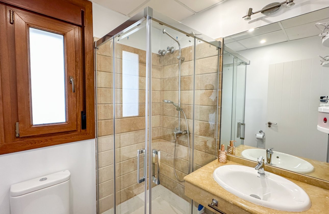 Resale - Villa -
Dehesa de Campoamor - Costa Blanca