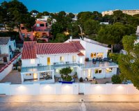 Resale - Villa -
Dehesa de Campoamor - Costa Blanca