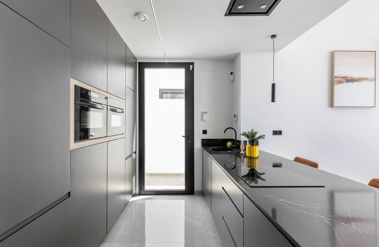 Resale - Villa -
El Chaparral - Inland