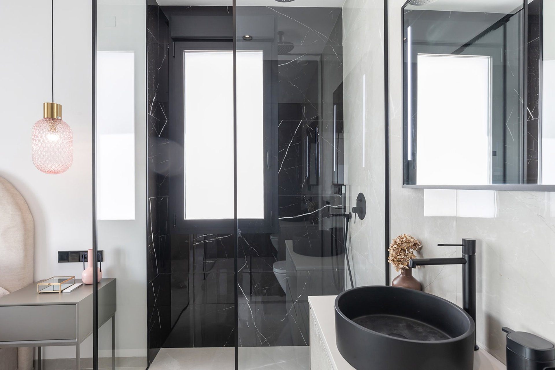 Resale - Villa -
El Chaparral - Inland