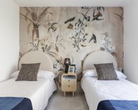 Resale - Villa -
El Chaparral - Inland