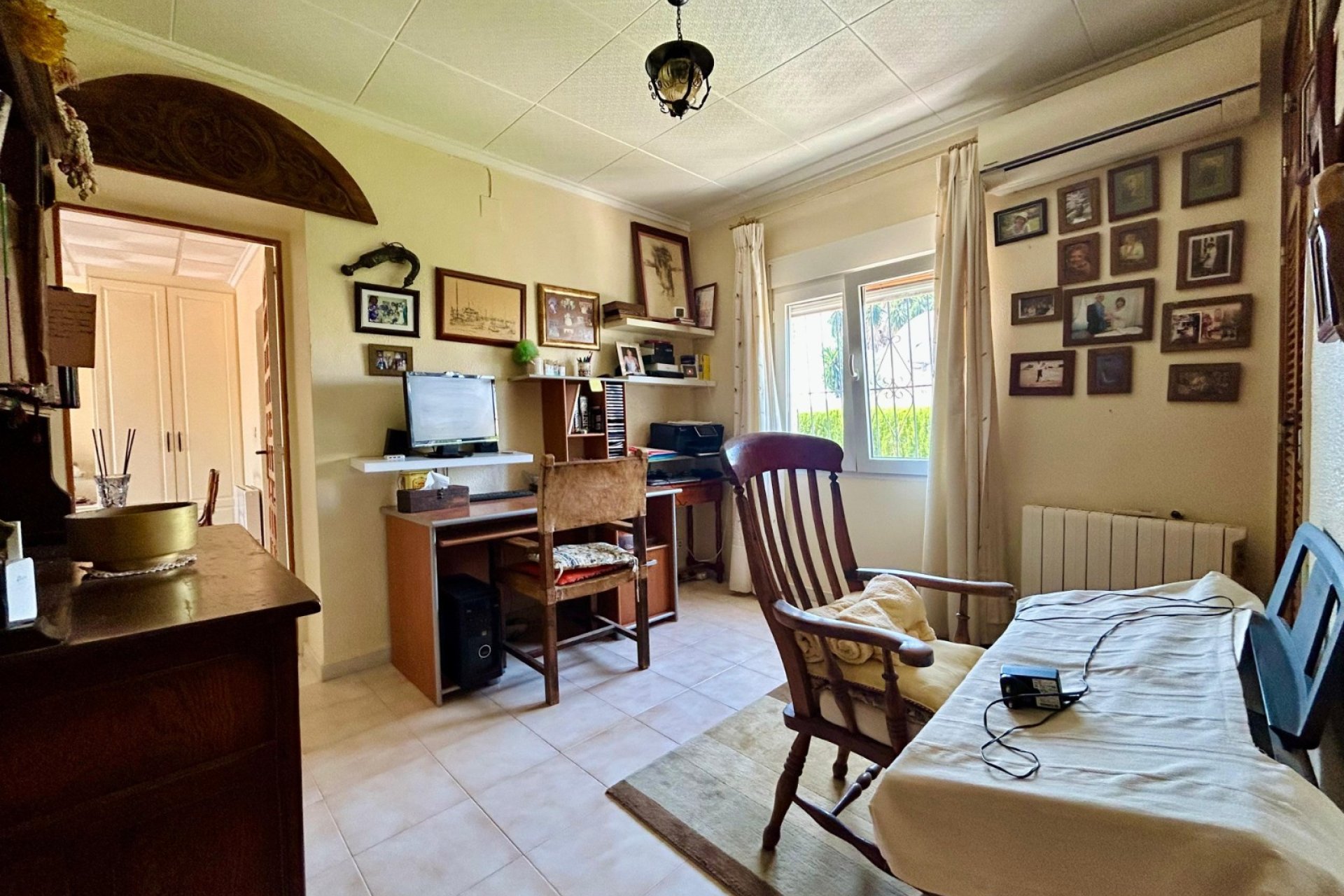 Resale - Villa -
El Chaparral - Inland