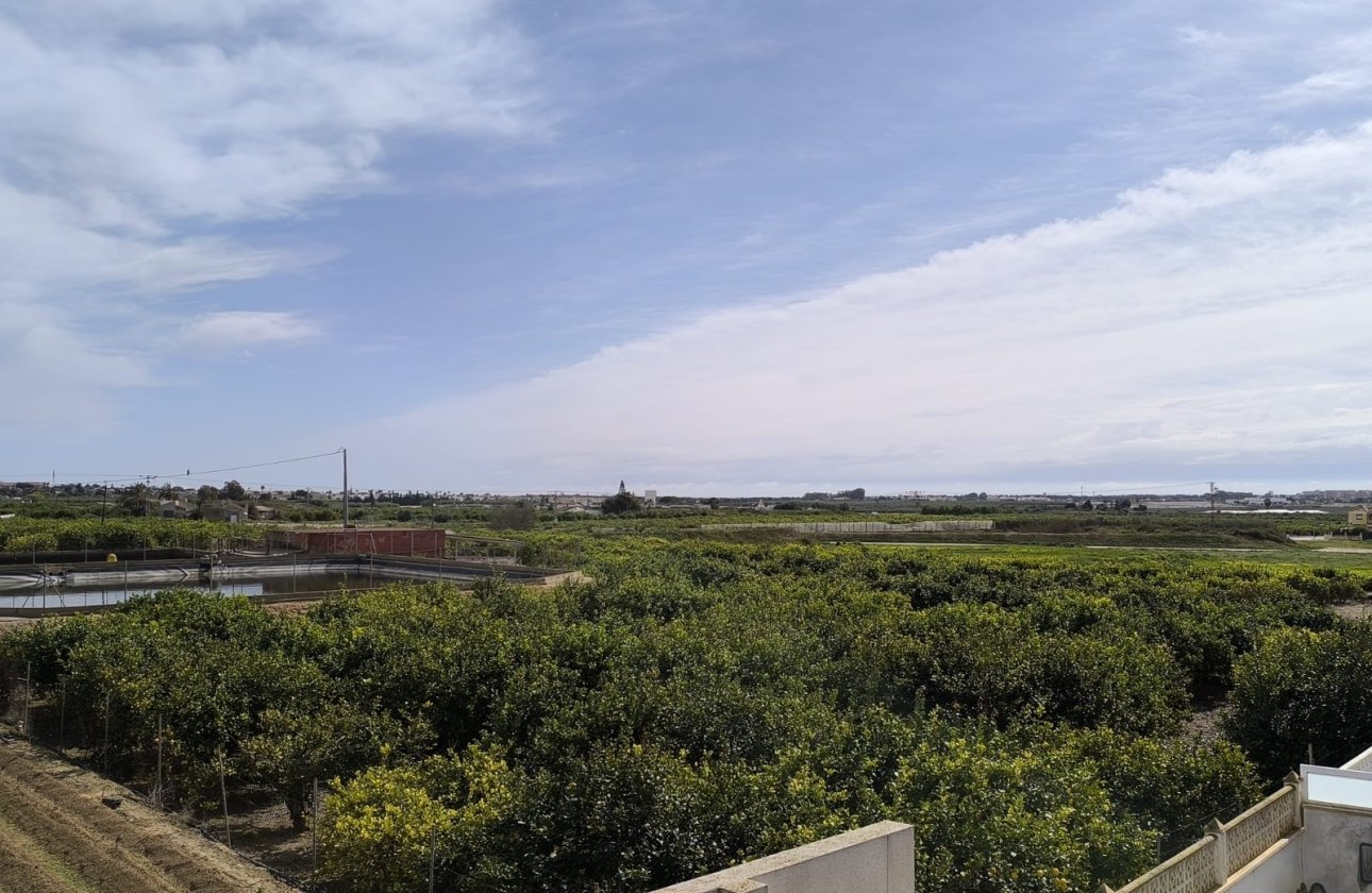 Resale - Villa -
El Raso - Costa Blanca