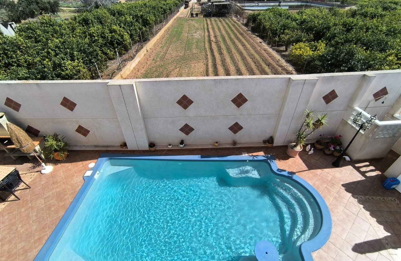 Resale - Villa -
El Raso - Costa Blanca