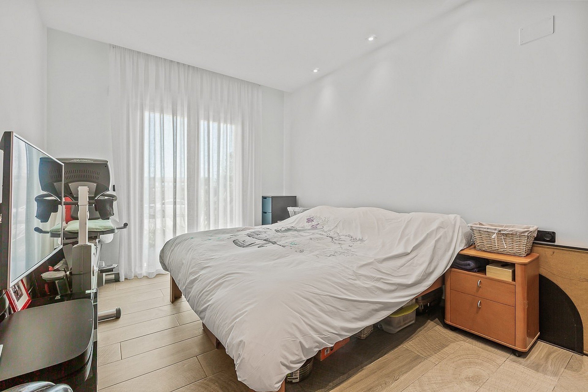 Resale - Villa -
La Finca Golf Resort - Inland