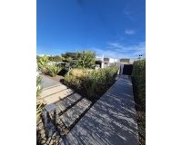 Resale - Villa -
La Finca Golf Resort - Inland