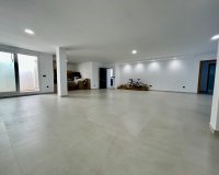 Resale - Villa -
La Finca Golf Resort - Inland
