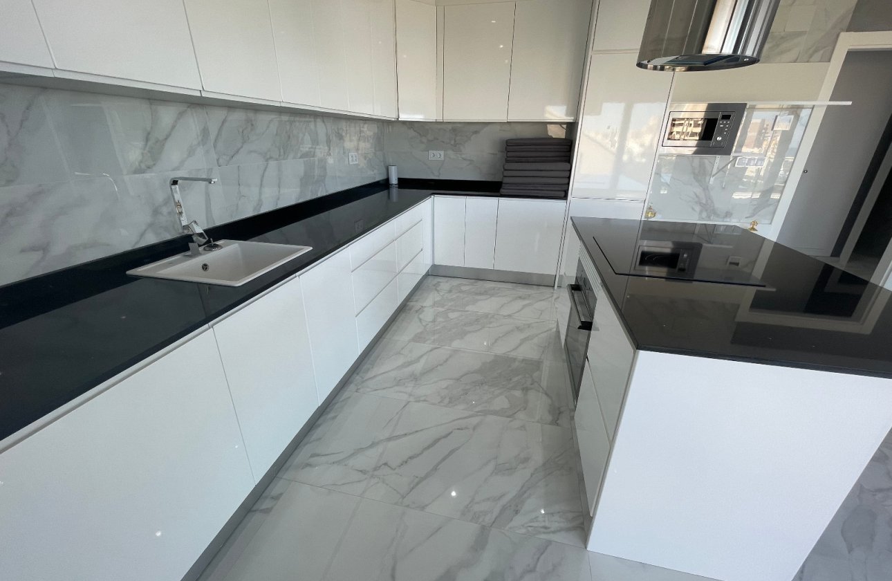 Resale - Villa -
La Mata - Costa Blanca