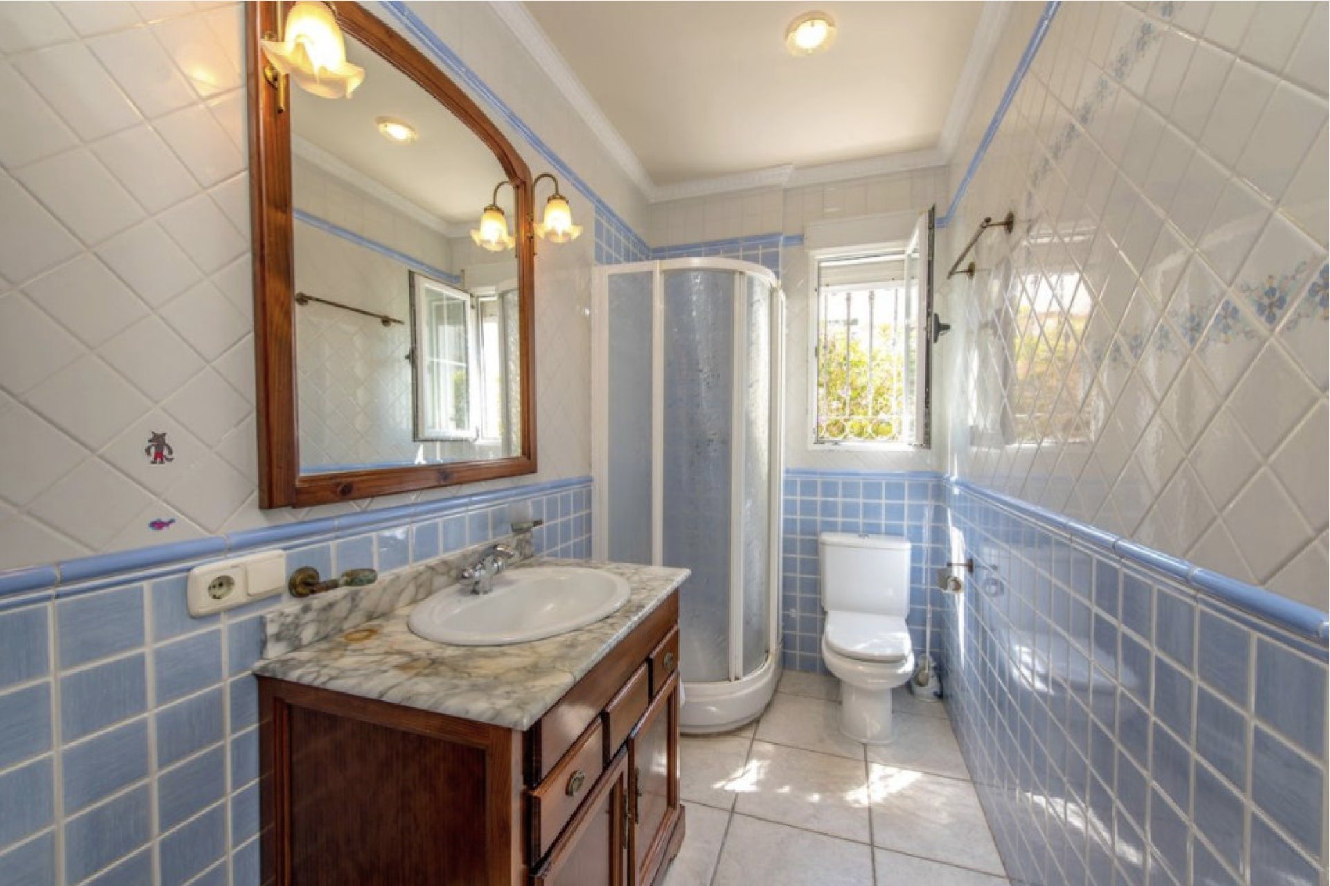 Resale - Villa -
La Mata - Costa Blanca