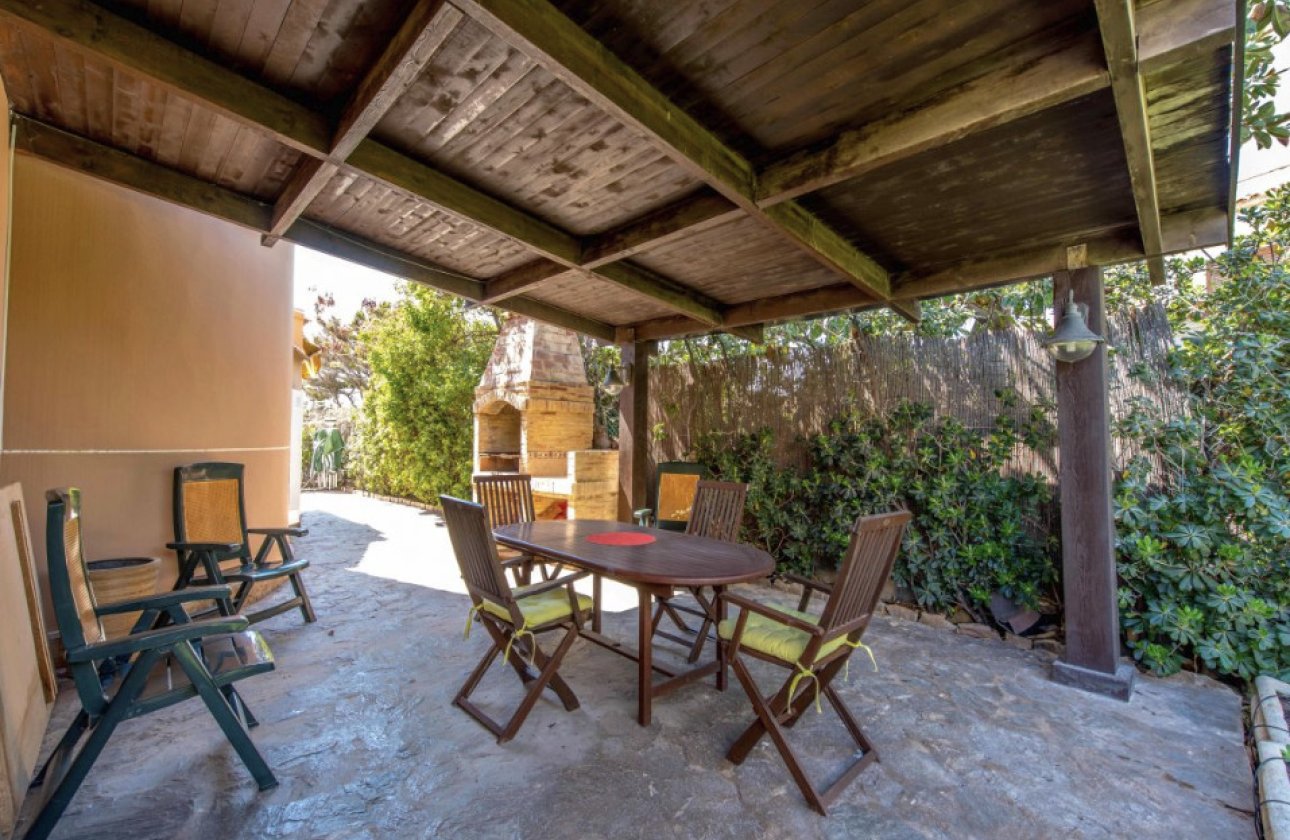 Resale - Villa -
La Mata - Costa Blanca