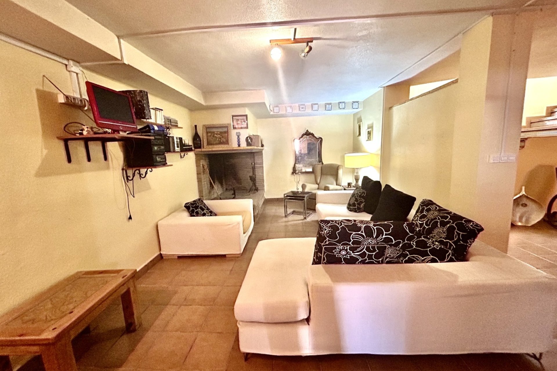 Resale - Villa -
La Mata - Costa Blanca