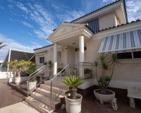 Resale - Villa -
La Mata - Costa Blanca