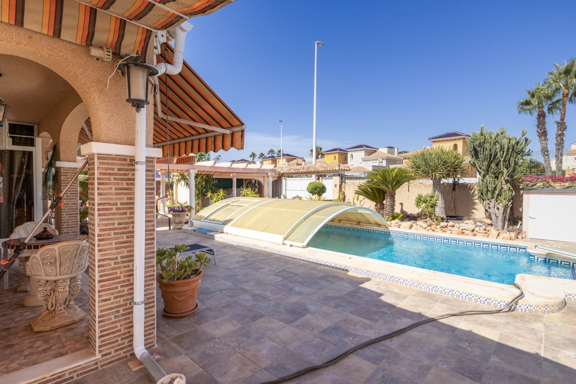 Resale - Villa -
La Regia - Costa Blanca