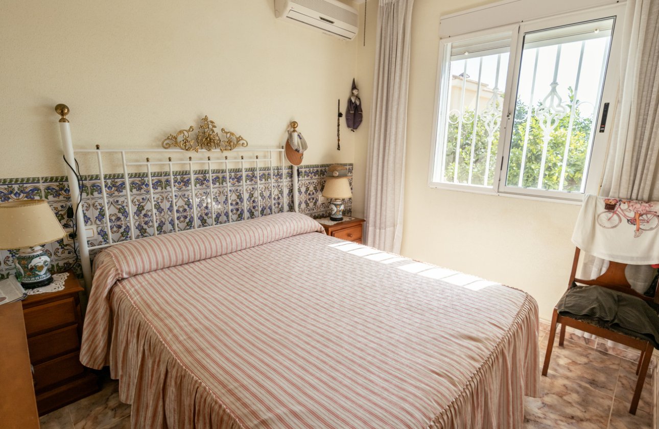 Resale - Villa -
La Regia - Costa Blanca