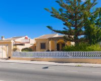 Resale - Villa -
La Siesta - Costa Blanca