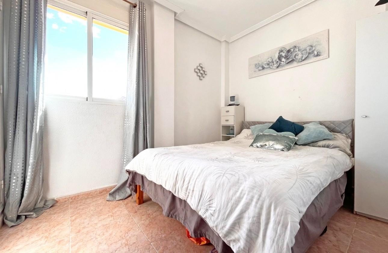 Resale - Villa -
La Zenia - Costa Blanca