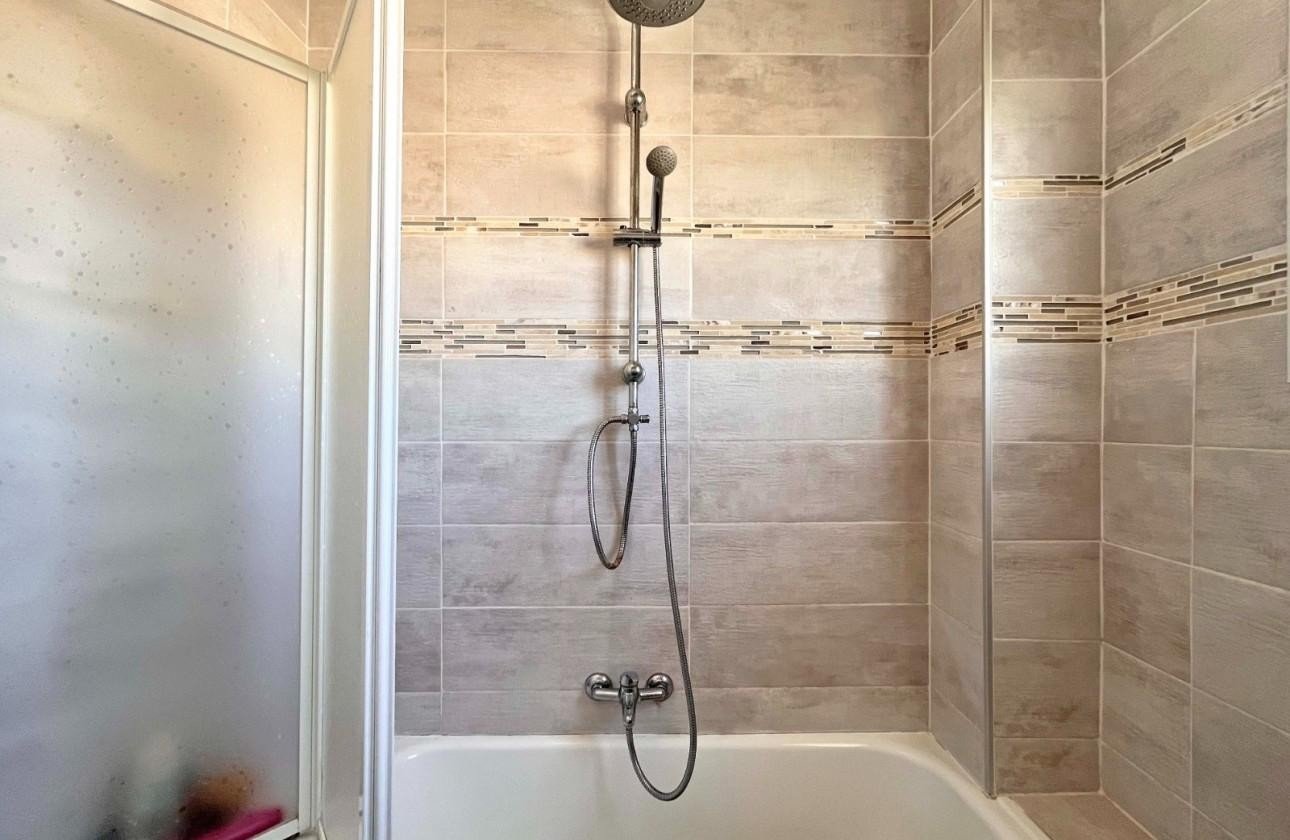 Resale - Villa -
La Zenia - Costa Blanca