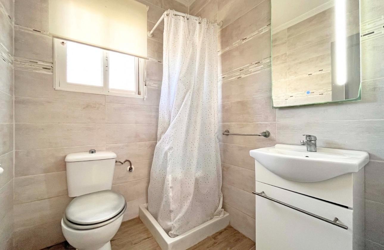 Resale - Villa -
La Zenia - Costa Blanca