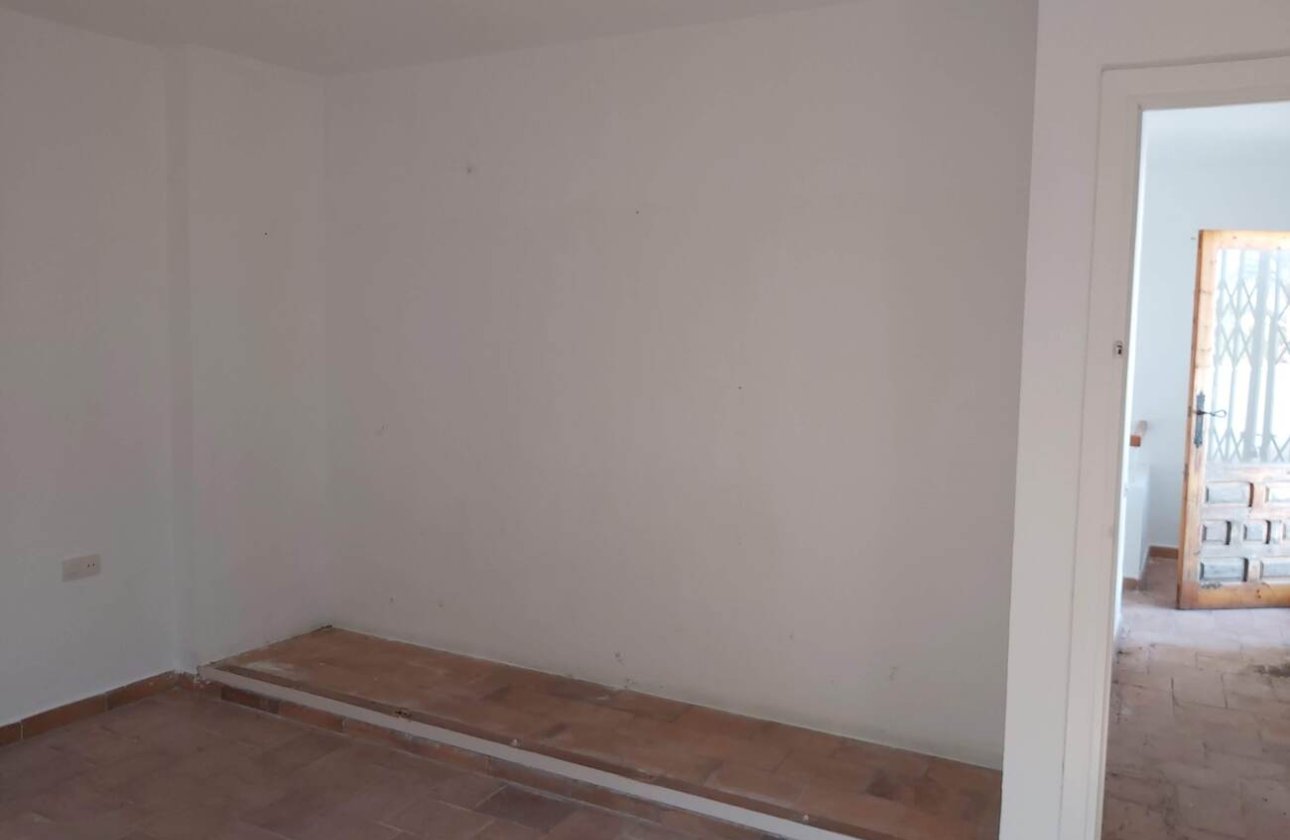 Resale - Villa -
La Zenia - Costa Blanca