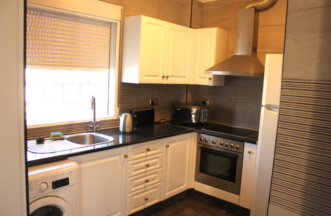 Resale - Villa -
La Zenia - Costa Blanca