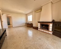 Resale - Villa -
La Zenia - Costa Blanca