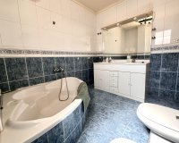 Resale - Villa -
La Zenia - Costa Blanca