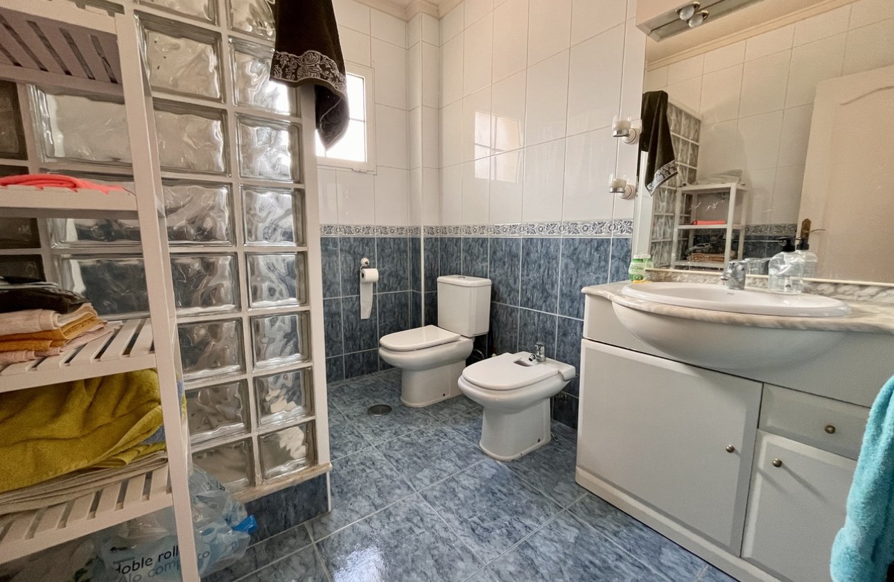 Resale - Villa -
La Zenia - Costa Blanca