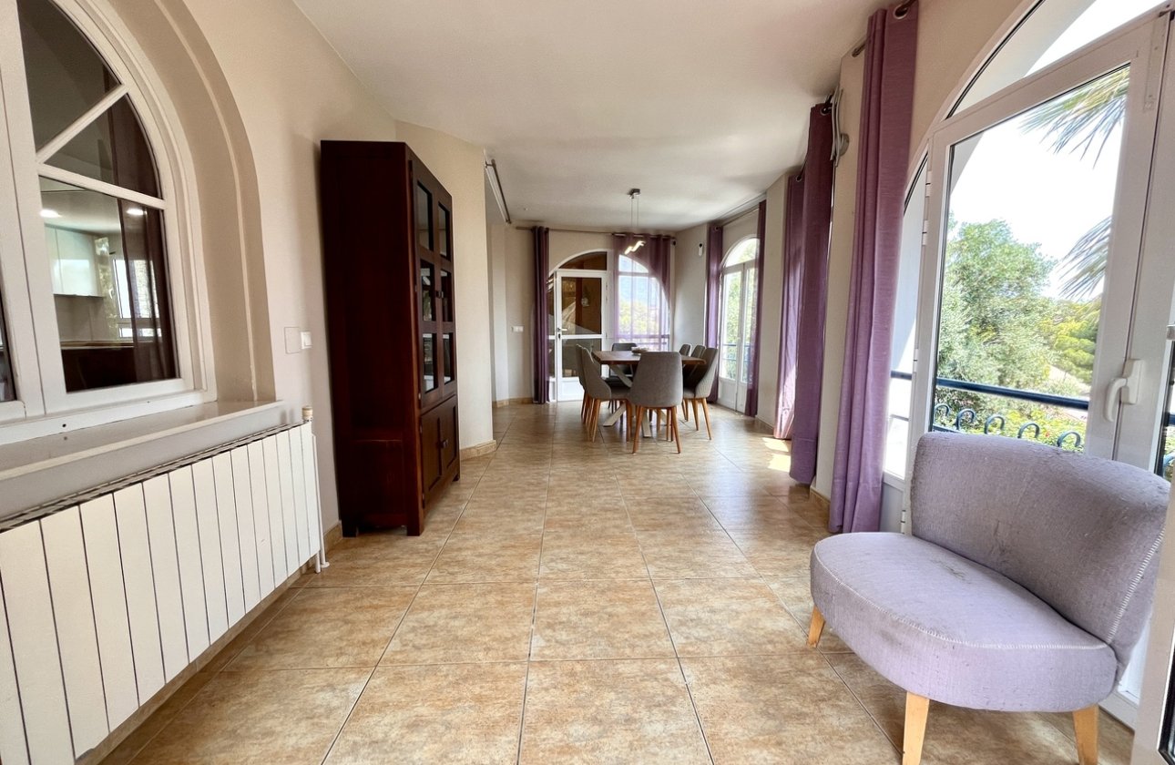 Resale - Villa -
La Zenia - Costa Blanca