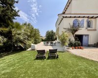 Resale - Villa -
La Zenia - Costa Blanca