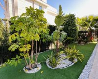 Resale - Villa -
La Zenia - Costa Blanca