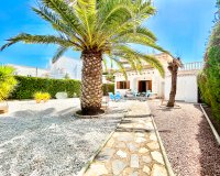 Resale - Villa -
La Zenia - Costa Blanca