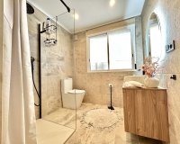 Resale - Villa -
La Zenia - Costa Blanca