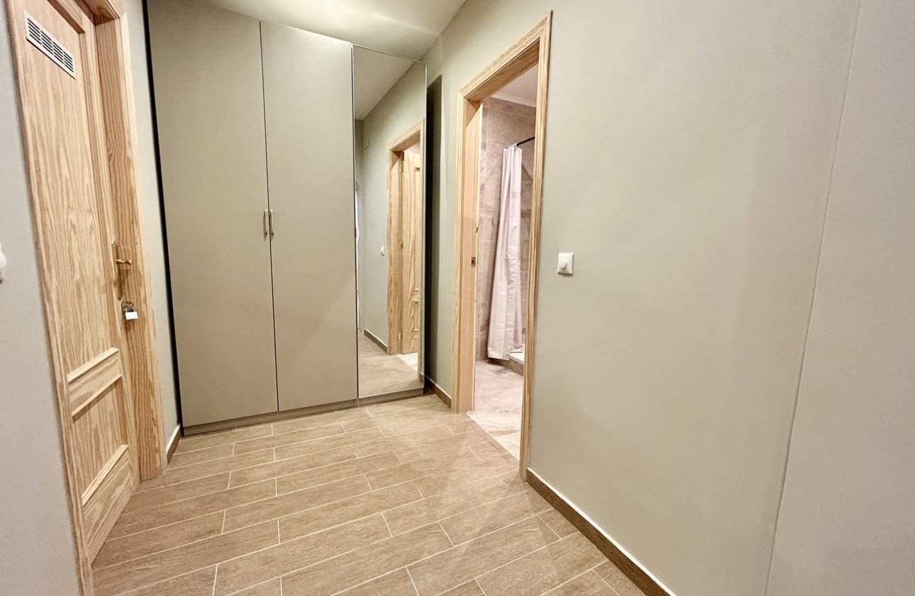 Resale - Villa -
La Zenia - Costa Blanca