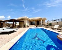 Resale - Villa -
La Zenia - Costa Blanca