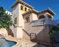 Resale - Villa -
La Zenia - Costa Blanca