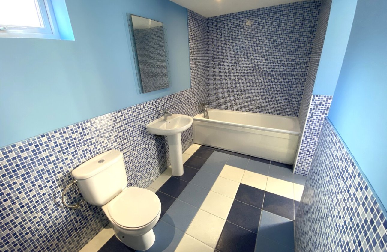 Resale - Villa -
La Zenia - Costa Blanca