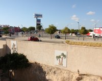 Resale - Villa -
La Zenia - Costa Blanca