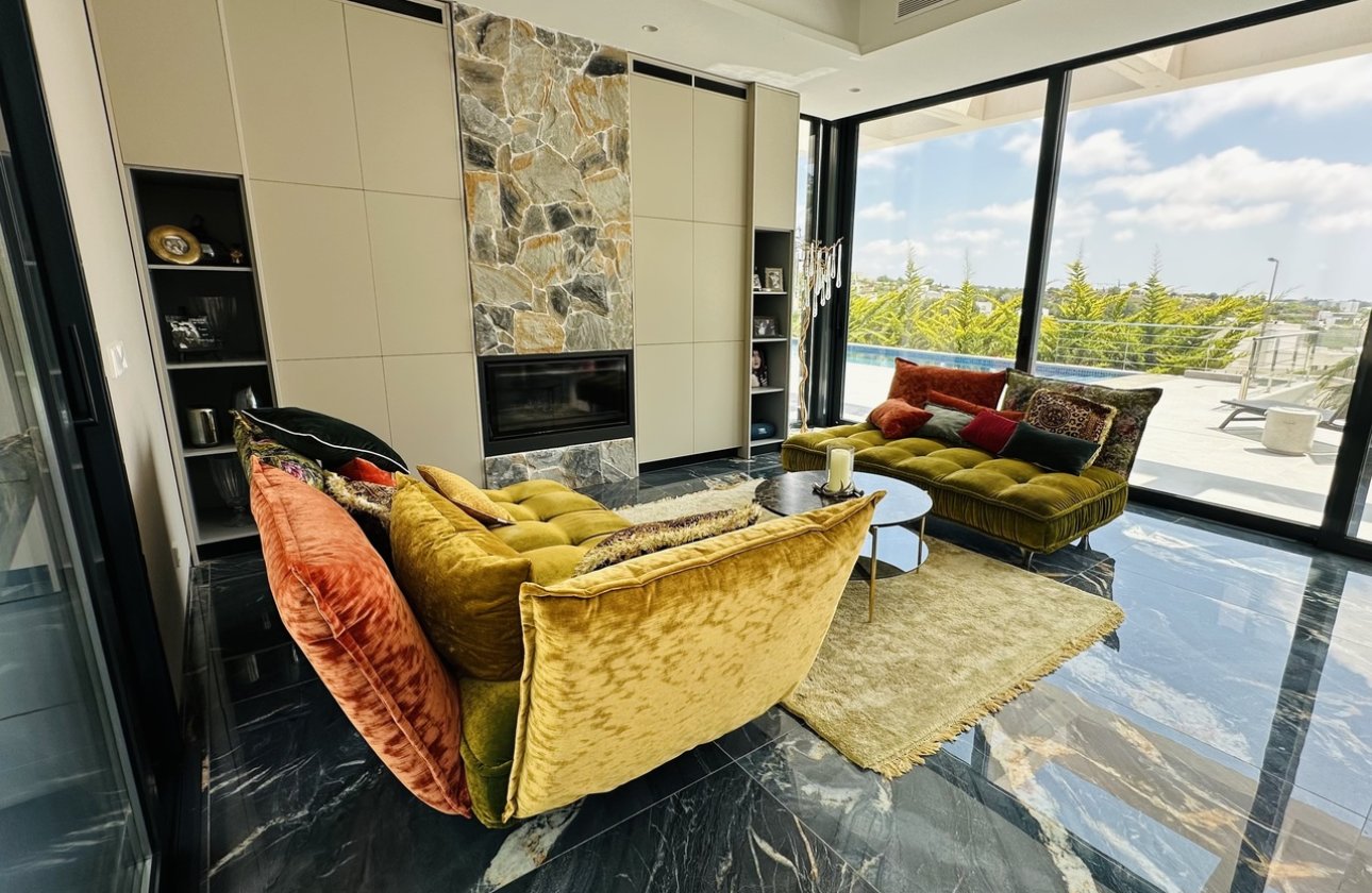 Resale - Villa -
Las Colinas Golf - Costa Blanca