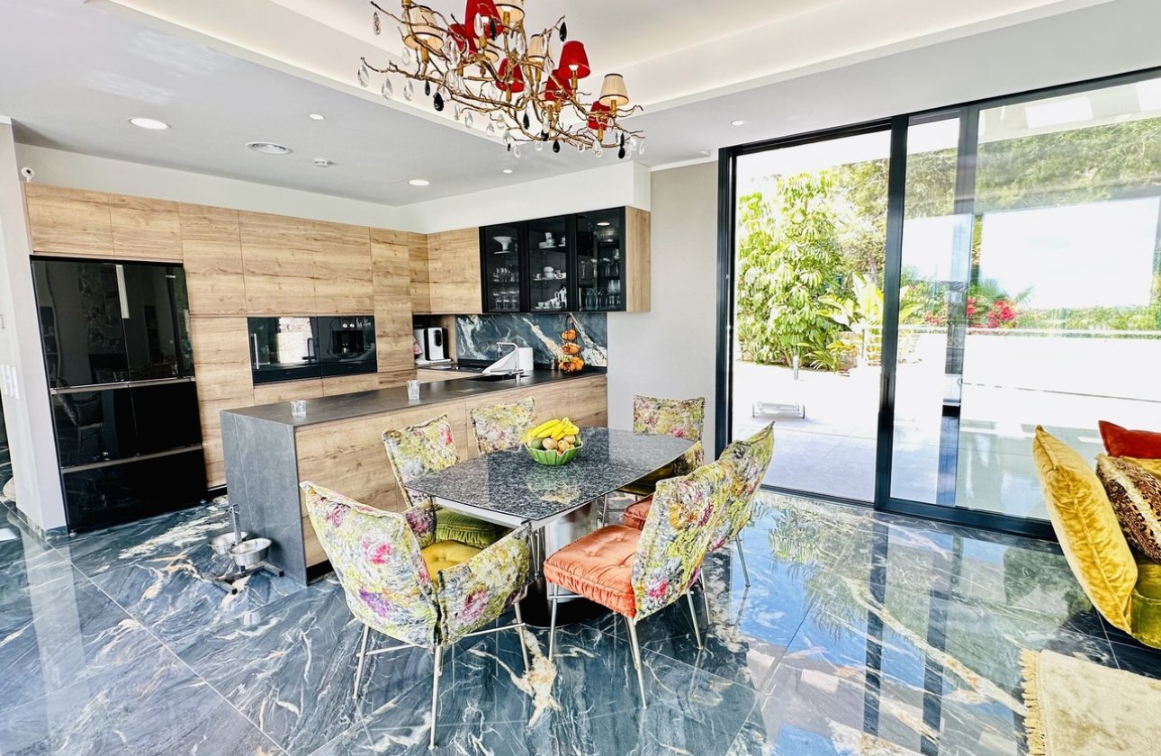 Resale - Villa -
Las Colinas Golf - Costa Blanca