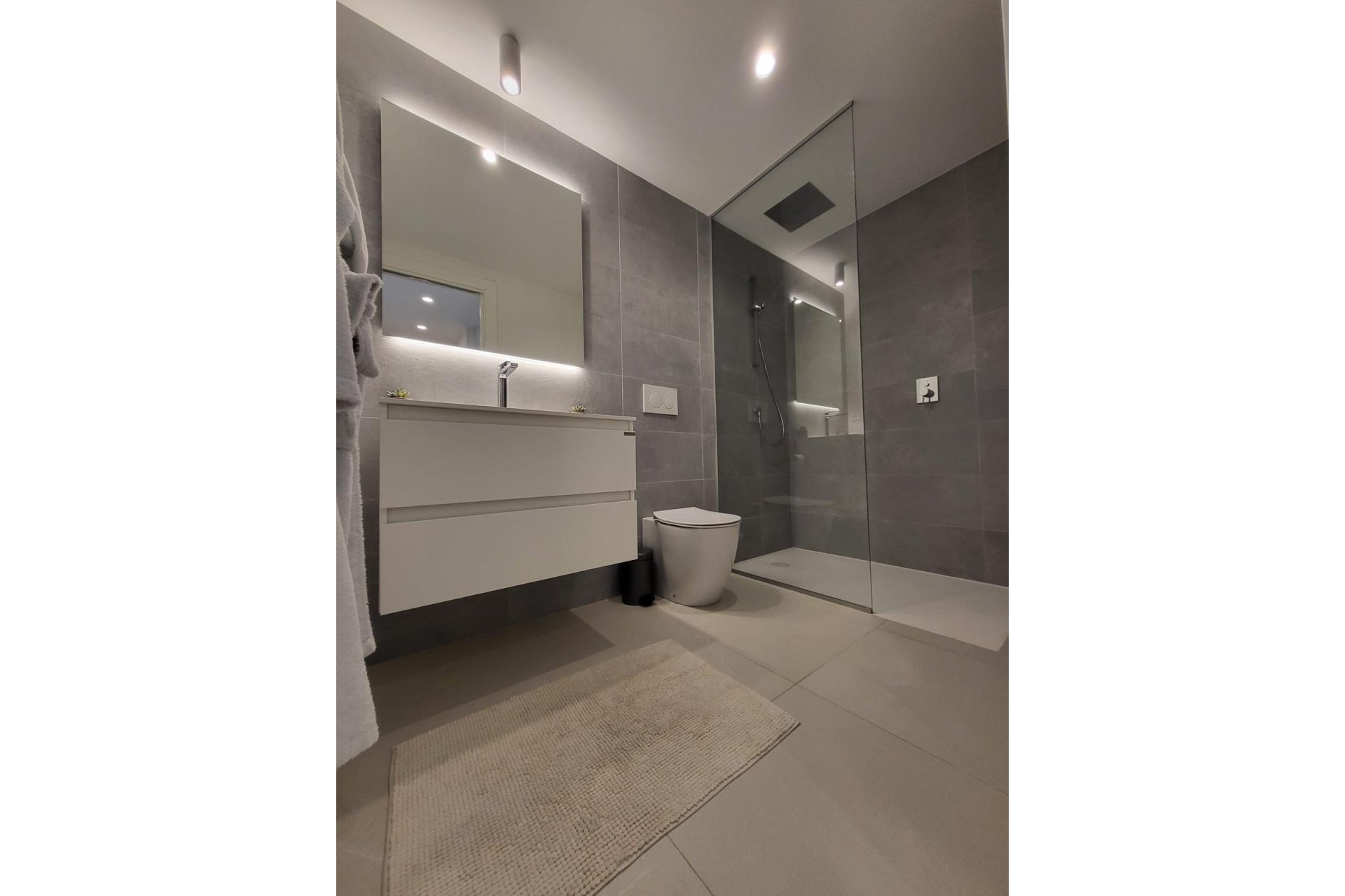 Resale - Villa -
Las Colinas Golf - Costa Blanca