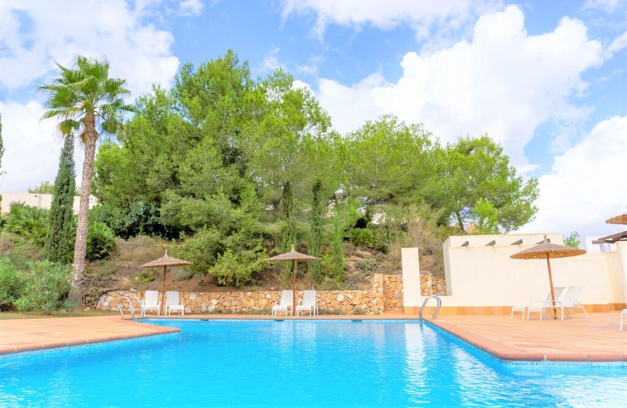 Resale - Villa -
Las Colinas Golf - Inland