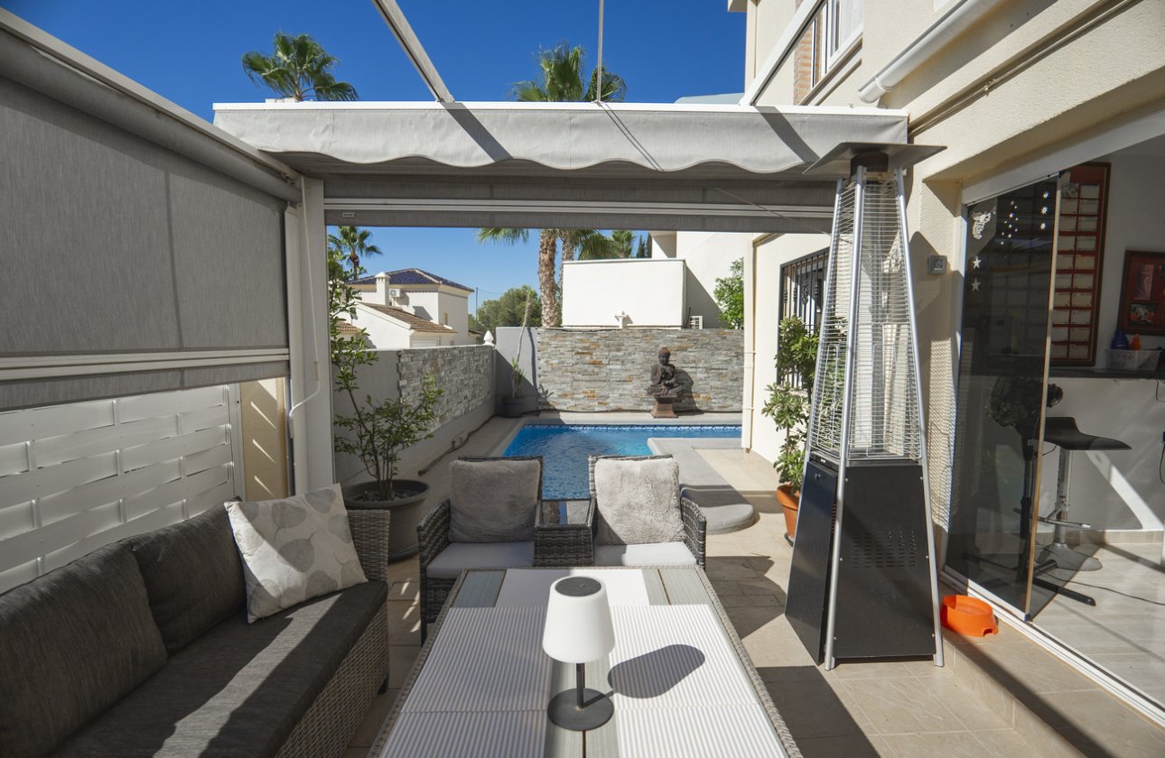 Resale - Villa -
Las Ramblas Golf - Calle Mayor